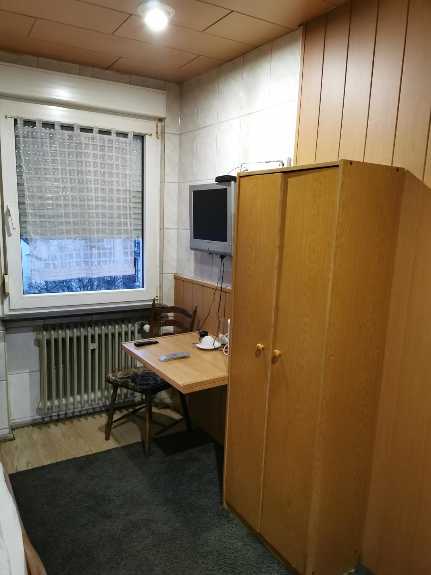 See Lord Hotel Kaiserslautern Phòng bức ảnh