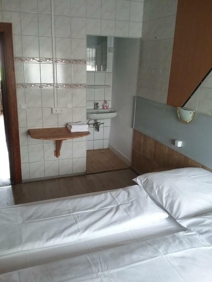 See Lord Hotel Kaiserslautern Ngoại thất bức ảnh