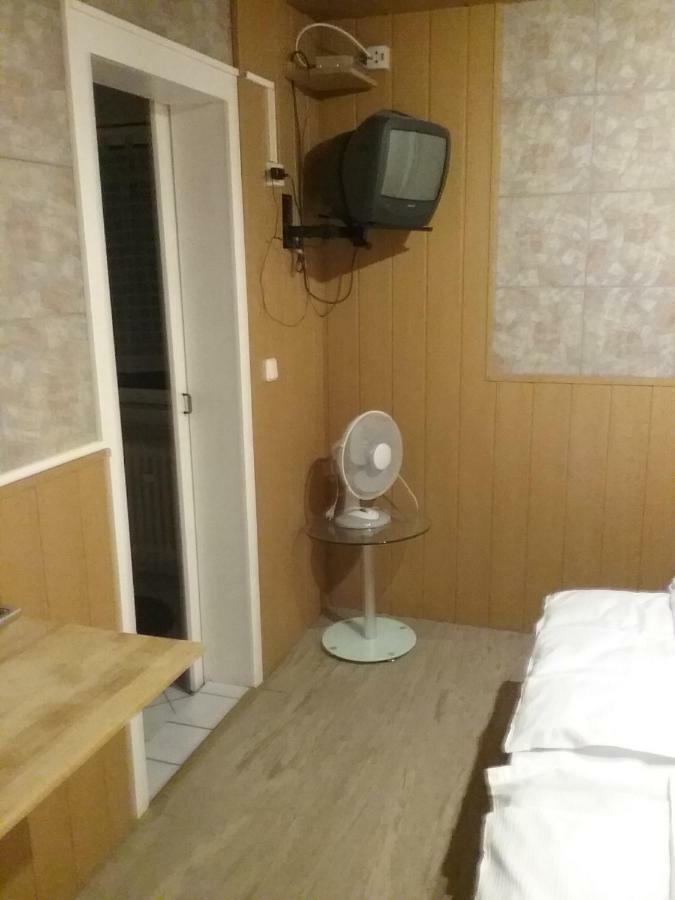 See Lord Hotel Kaiserslautern Ngoại thất bức ảnh